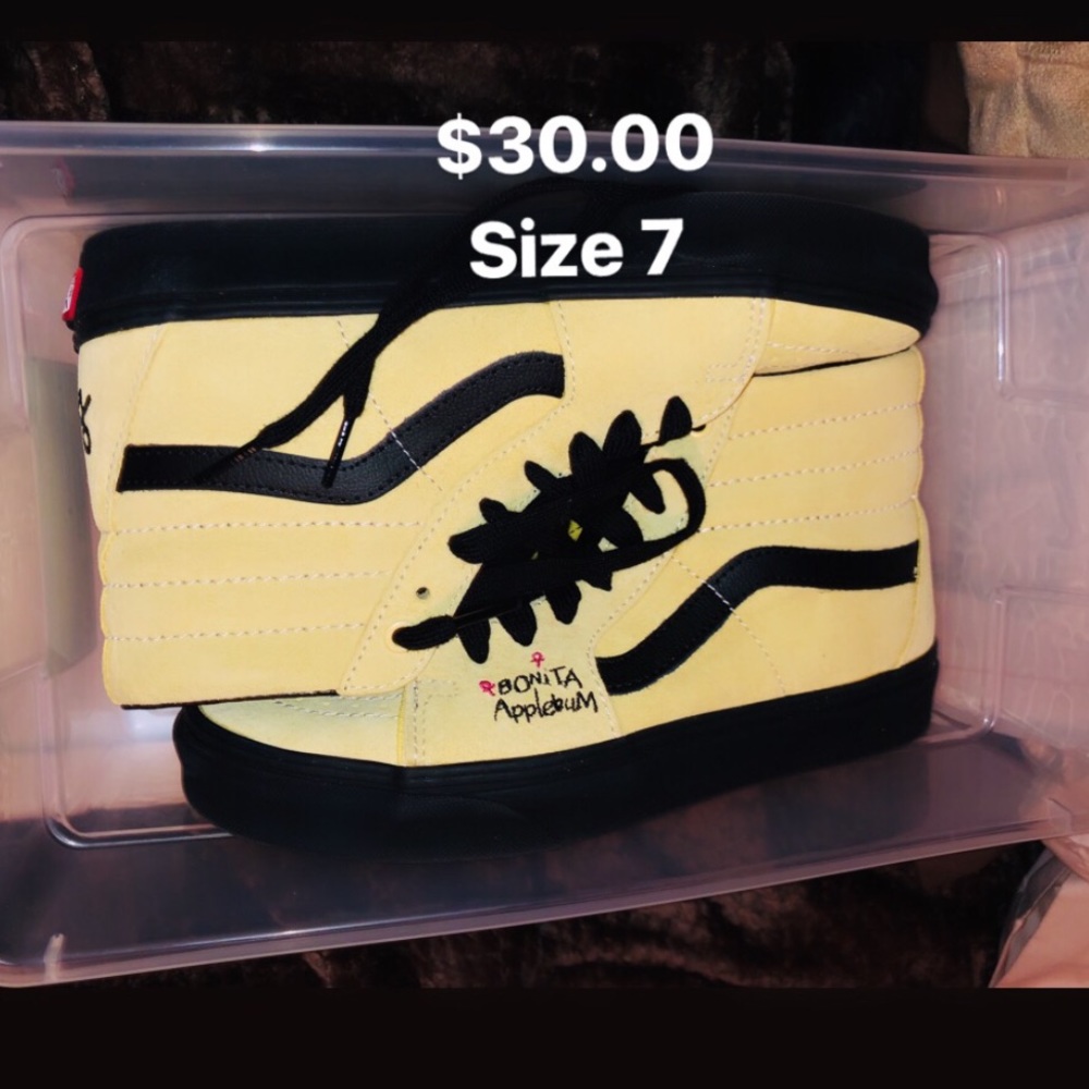 Vans Size 7 ... #vans #tribecalledquest